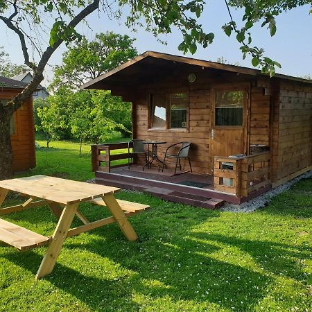 Cozy Summer House With Free Parking Near City Center & Beach Курессааре Екстер'єр фото