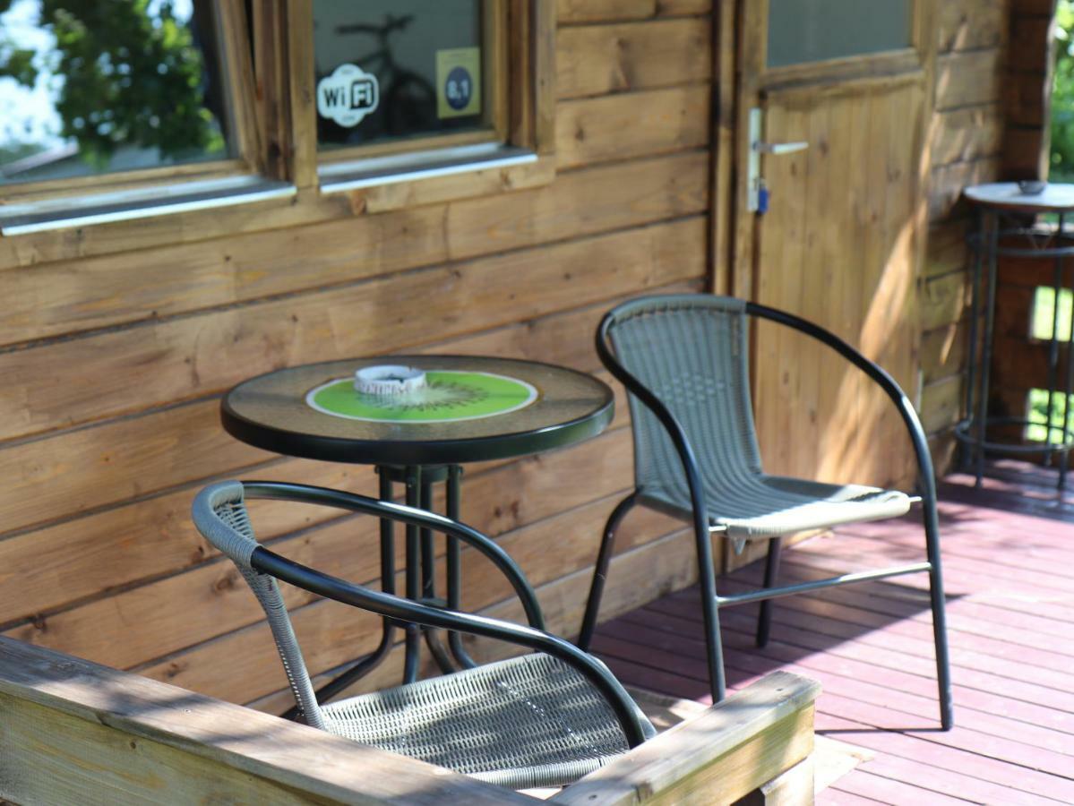 Cozy Summer House With Free Parking Near City Center & Beach Курессааре Екстер'єр фото